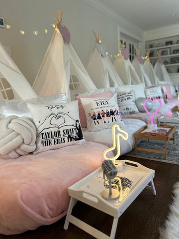 Taylor Swift themed party setup